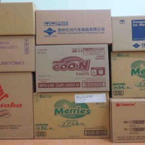 Thùng đựng bánh kẹo cần có kích thước hợp với khối lượng sản phẩm