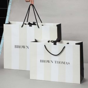 Quai túi được làm từ nhiều chất liệu khác nhau