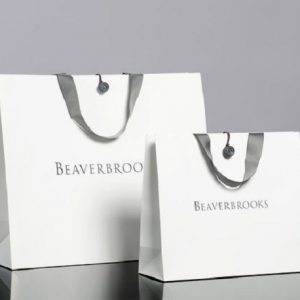 kích thước túi giấy đựng quần áo