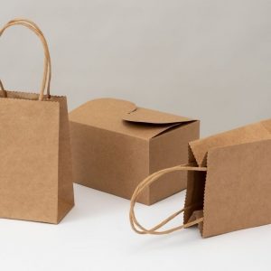 Khi thiết kế túi đựng đồ ăn vặt cần chú ý tới độ dày giấy