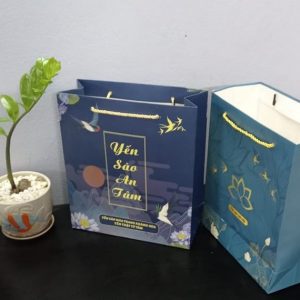 Khách hàng có thể chọn nhiều chất liệu khác nhau để làm túi cao cấp đựng yến
