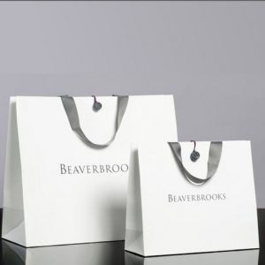 Túi giấy được ứng dụng rộng rãi ở nhiều lĩnh vực khác nhau