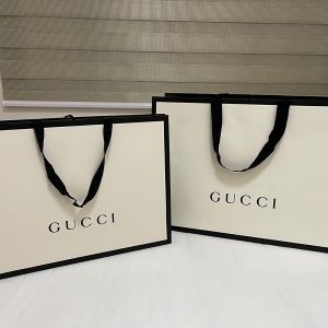 Túi giấy Gucci