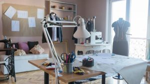 Nhà thiết kế thời trang phải có nguồn cảm hứng dồi dào, tạo ra sản phẩm đẹp, độc